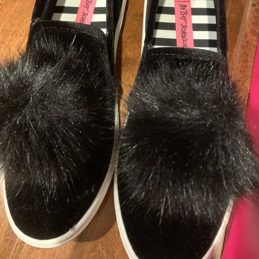 Black suede Betsy Johnson espadrille size 8